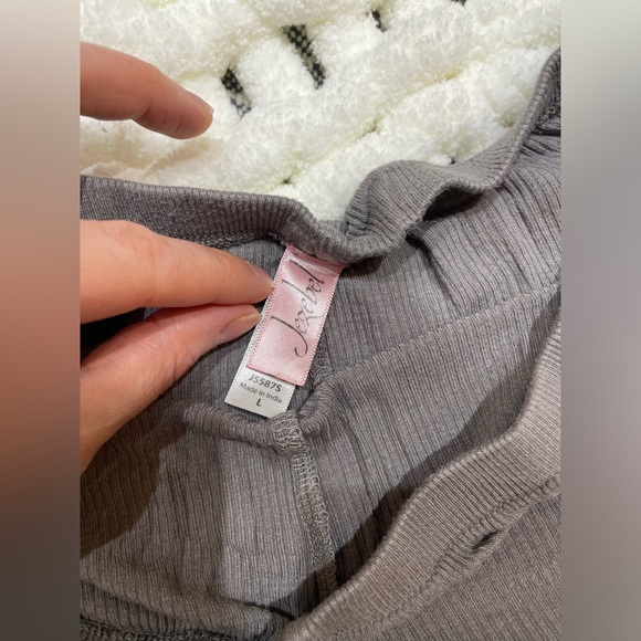 JEZEBEL | sleepwear Lounge shorts Size Large - Picture 4 of 5